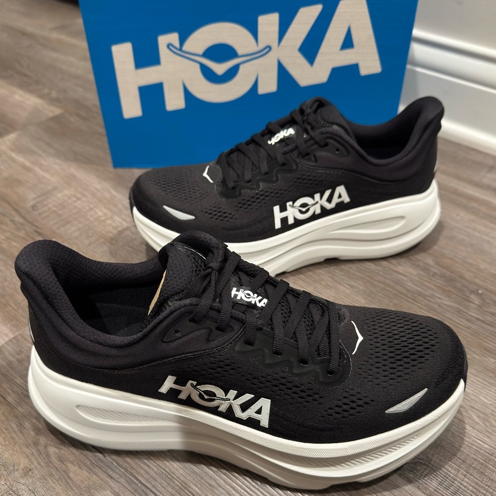 Hoka One One Bondi 9 Black White Running Sneakers - Picture 4 of 14